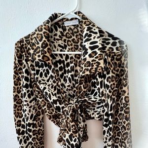 EMORY PARK Crop Leopard Print Top